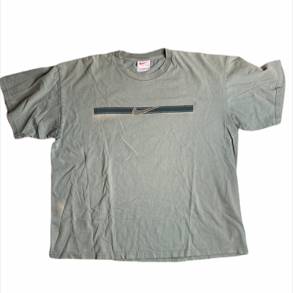Nike t-shirt